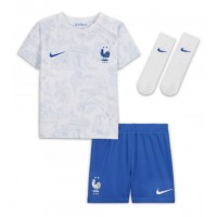France Benjamin Pavard #2 Replica Away Minikit World Cup 2022 Short Sleeve (+ pants)